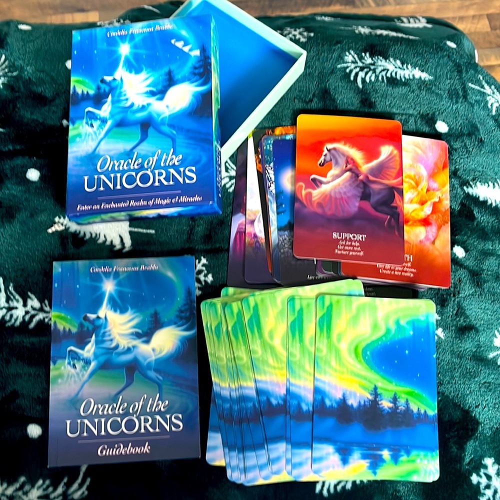 Oracle of the Unicorns deck